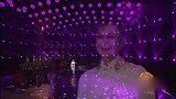 李谷一深情演唱《乡恋》，字字句句入你心，勾起浓浓的思乡情