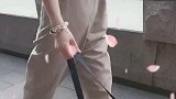和舒服的人在一起养生，和漂亮的人在一起养眼，和聪明的人在一起养脑，和有趣的人在一起养心！