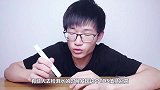 小伙买来市场上常见的八款饮料，看看哪一款溶解性固体含量最高
