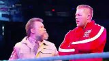 WWE-14年-RAW1093期：派对时刻 丝袜哥又被扔出擂台-花絮