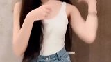 长发小姐姐家中尬舞，自拍的样子太美了！