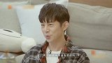 何炅“甩锅”易烊千玺，谢娜无情的话语让何老师好委屈