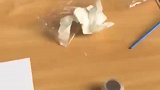看着别人做的脸谱，发现自己的好丑