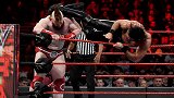 WWE-17年-RAW第1281期：单打赛 罗林斯VS希莫斯-单场