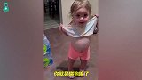 小宝宝用婴语和爸妈吵架，坚持为自己辩护的样子太可爱了