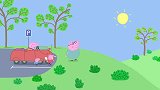 猪妈妈撞在了大树上，佩奇却夸她聪明？