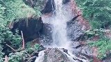 山有多高，水就有多高！飞流直下三千尺，疑是银河落九天！