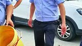 警民齐心战旱魔，我为群众办实事