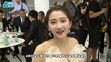 关晓彤为品牌走秀服装超怪异，仿佛一个蘑菇戴头上惹网友吐槽