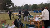 周末遛狗好时光！快和家人来一场冬日聚会吧！