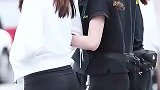 小姐姐一笑倾城，身材又好，笑起来的时候实在太美了
