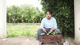 美女卖烧烤没人要，小伙竟用啤酒罐自制烧烤机