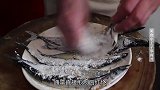 厨师长教你煎鱼不破皮、烧鱼不碎诀窍，新手一看就会，收藏备用