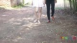 女孩带男友见母亲，母亲提出的要求男友犹豫了，不久后男友回来了