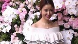 林心如晒22岁烟熏妆旧照亲自下场吐槽审美出问题
