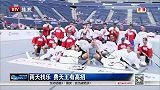 ATP-14年-雨天找乐 费天王展现冰球技术-新闻