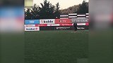 训练门柱流！香川两度中柱戏耍门将 这脚法强无敌
