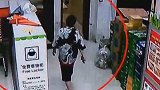 江苏一孕妇逛超市径直走进厕所 片刻后婴儿哭声惊呆众人