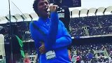 发球迷为自己呐喊视频怒打球迷脸 伊卡尔迪回怼球迷-专题