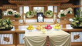 高以翔灵堂一片白色花海遗照曝光依旧是温柔灿笑模样