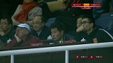 名宿场边观战！肇俊哲亮相看台观察国足小将发挥