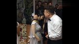 伴郎伴娘都玩得这么嗨了，看完我都想去当伴郎了，福利啊！