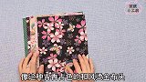 民族风的布头，剪8片花瓣一缝，成本不到2元，放桌上太有品味了