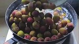 如今荔枝还有这种吃法，放大锅煮上一天