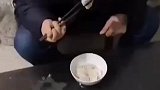 饺子太好吃了，就是有点费碗