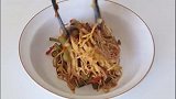 豆角焖面 最爱的一道面食 应该不会有人没吃过吧？