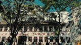 相较于十八梯的全拆新建，我更喜欢山城巷老房子