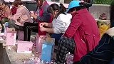 印在瓶身不可以吗？ 青春有你打投的奶被倒掉  娱乐播报台