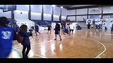 篮球-13年-吉诺比利参加“篮球无疆界” 亲授小球员突破绝技-专题