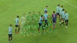 “京连大战”赛前气氛友好 两位德国教头亲切交谈