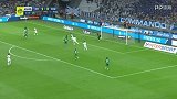 上半场补时第1分钟圣埃蒂安球员帕伦西亚射门 - 被扑