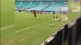 锋线新搭档！格纳布里训练中助攻里贝里写意破门