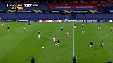 第90分钟费耶诺德球员迪默斯射门 - 打偏