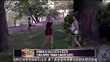 套上黑色塑料袋假装打劫，妹子见状吓得尖叫！