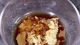 菠菜配麻汁，又一道敲好吃的凉拌小菜
