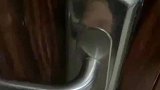 本来以为是听力不好，结果眼神也不好