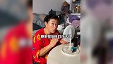 东北大妈嫌弃自己女儿没找到对象，母女互怼，秒变大型脱口秀现场