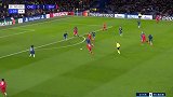 英超球迷熟悉吗？库蒂尼奥弧顶搓射 这次差的太多