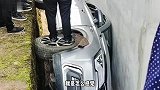 这是侧方停车，还是侧翻停车啊？