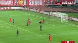国足打出巴萨式渗透 武磊最后时刻被铲断失良机