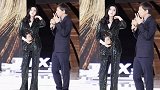 范冰冰恢复长发造型，穿墨绿亮片西装气场强大，女神魅力让人羡慕