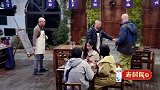 郭德纲秀英语现场，颁奖典礼上一句结束语，把全场大腕乐翻了