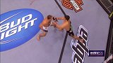 UFC-18年-本周最佳KO：将军胡阿一夫当关 一拳直捣恶龙-精华