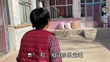 倔媳妇把婆婆打扮精神抖擞回娘家，姥姥高兴像个孩子，有娘就有家