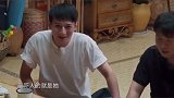 张子枫的恶人笑，说实话有点搞笑的，憨憨的气质连妹妹看了都摇头