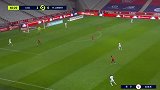 第57分钟里尔球员谢卡射门 - 打偏